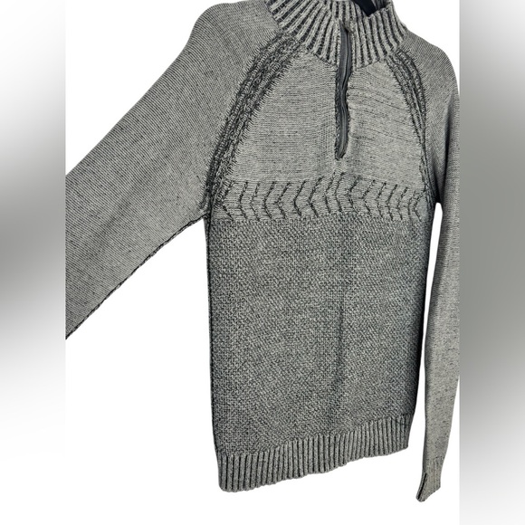 Men’s J.B. Holt Rhodes Quarter Zip Sweater in Ice Heather Size Medium - Picture 3 of 12